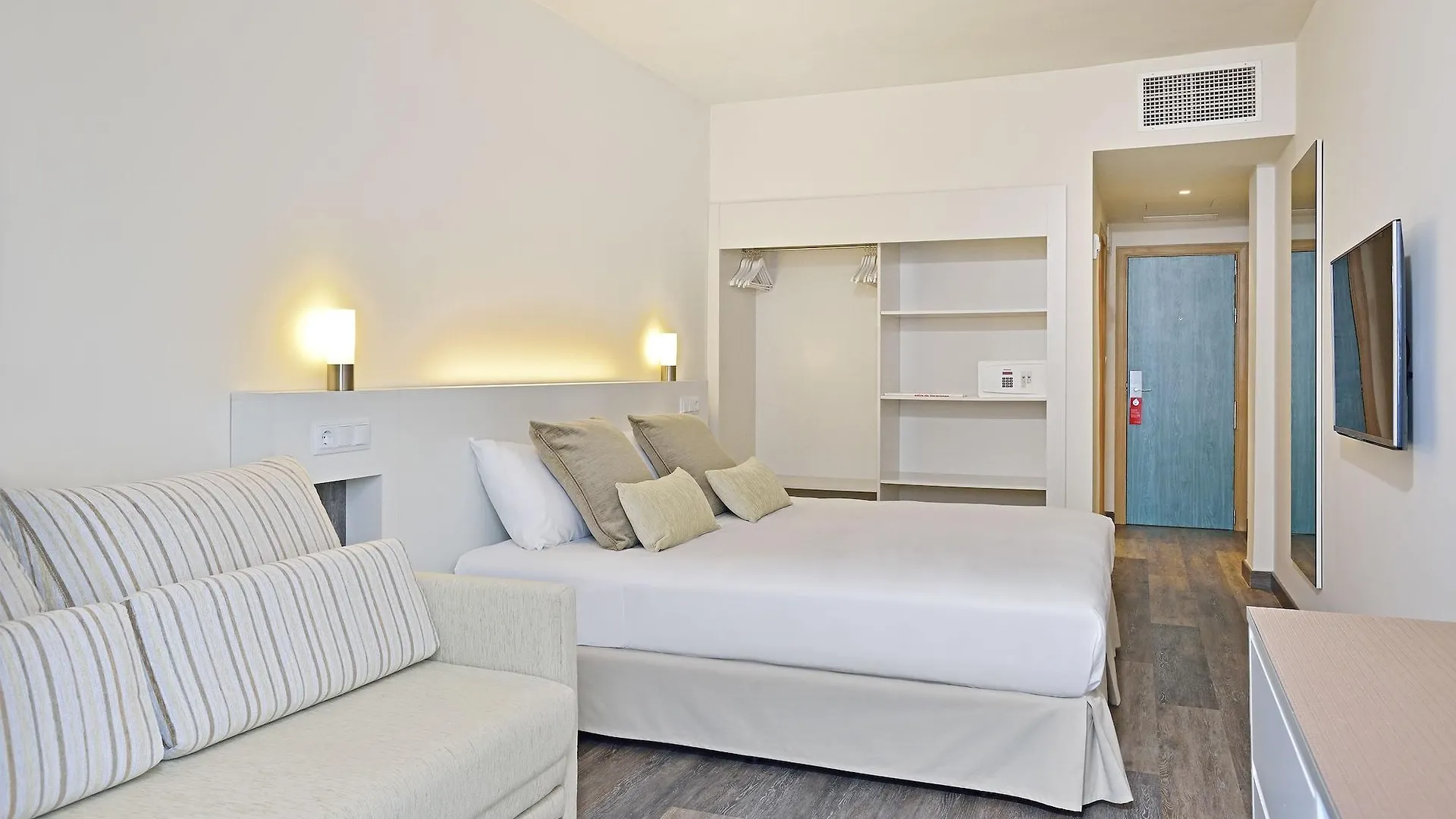 Sol Palmanova Mallorca Hotel